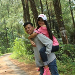 Lestari Thary profile icon