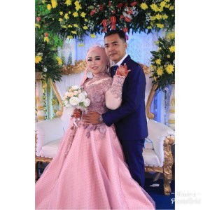 Rohmah Almira profile icon