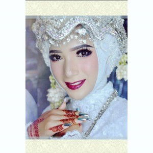 Dhea Regita profile icon