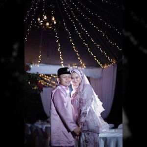 Dhia Izzati profile icon