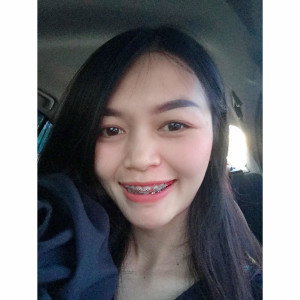 Poppy Sawitree profile icon