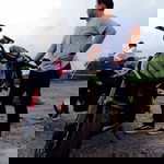 Rungrak Chaiyaket profile icon