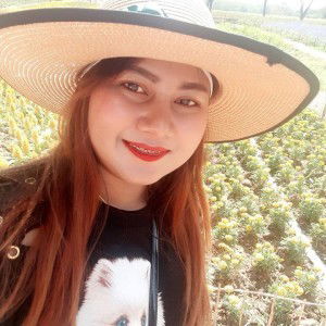 Ploy Chura profile icon