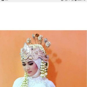 Helen Apriliya profile icon