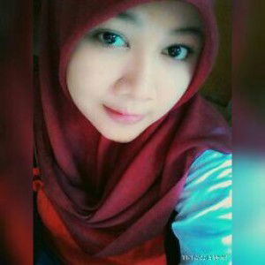 Ulfia Nurul profile icon