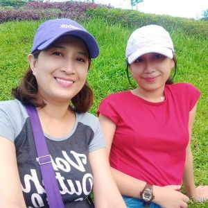 Vivian Fernandez profile icon