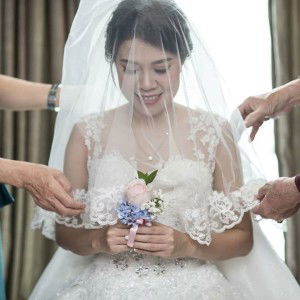 Finy Sari profile icon