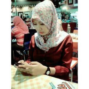 mutia dwi profile icon