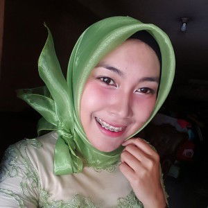 Ade Fitriani profile icon