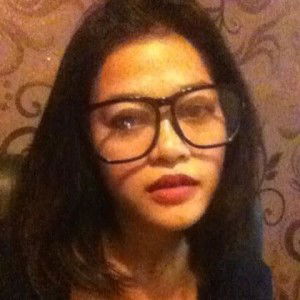 Herny Novita profile icon