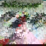 Dhiita Putri profile icon