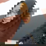 Evi Suzan profile icon