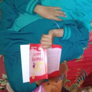 Putri Astuti profile icon