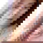 Charin Thip Wongutchariyakul profile icon