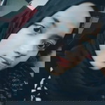 Dewi Arora profile icon