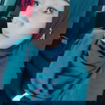 Nurul Farah Zahari profile icon