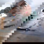 Fitri Yanti profile icon