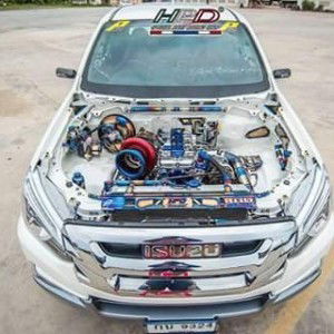 tan racing profile icon