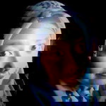 tiara wulan profile icon