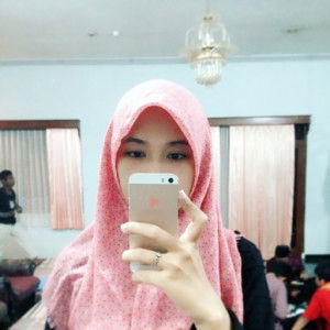 ratna indhira profile icon