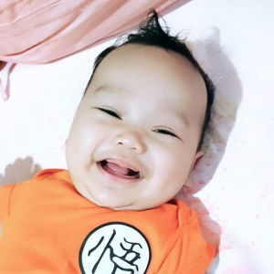 Revina Septiandari profile icon