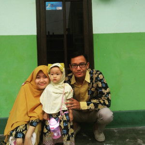 Efti Larasati profile icon