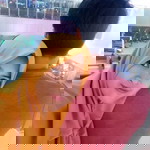 Putri Yulia profile icon