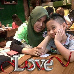 Diah Sri Rejeki profile icon