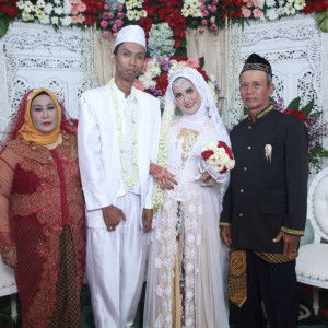 ira lestari profile icon