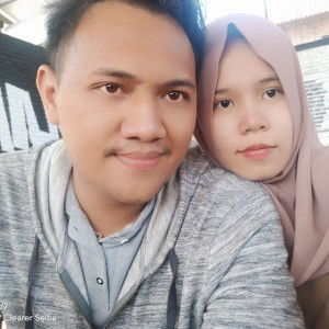 Yuna Andriyani profile icon