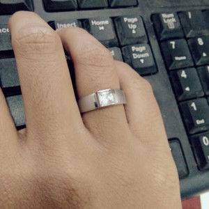 pratiwi subagyo profile icon