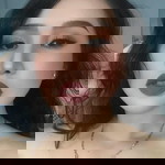 Lê Vũ Bảo Trân profile icon