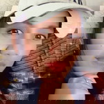 Cucuz Yuniarti profile icon