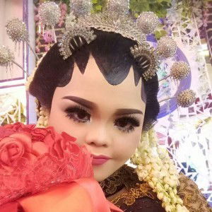 Adha Tiiana profile icon