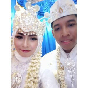 Ari Sundari profile icon