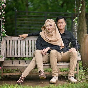 Anggie Puspa Dewi profile icon