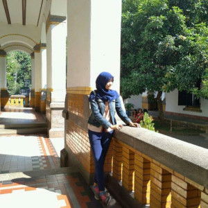 Putri awalia profile icon