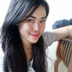 Ratih Cahyani profile icon