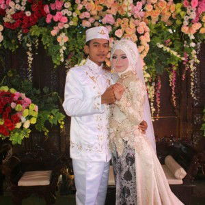 Dewi Feriyanto profile icon