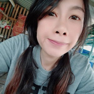 paweena srichai profile icon