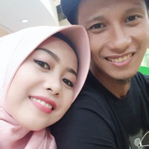 Nunung Nuraini profile icon