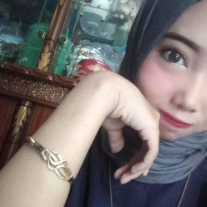 Elga Oktavianii profile icon