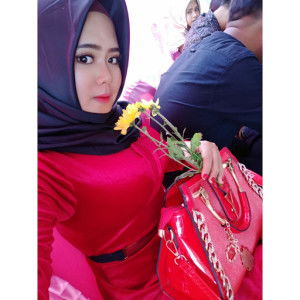 Risma Mardiana profile icon