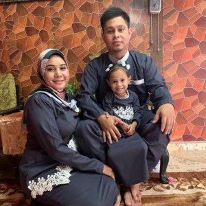 Naniey Zuniey profile icon