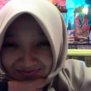 Putri Latifah profile icon