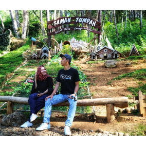 Vivi Ledy Apriyanti profile icon