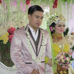 Lutfiatunn Steele profile icon