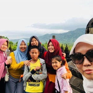 Safira Bdr profile icon