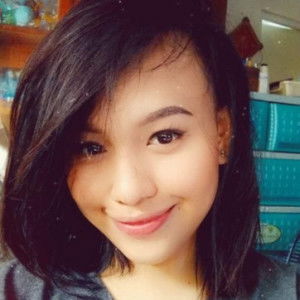 Mariel Macahilig profile icon