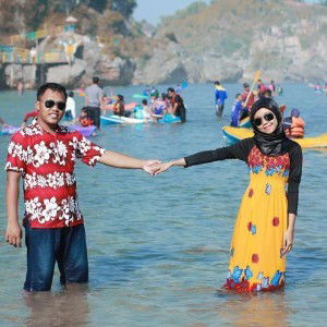 Desi Ratna Sari profile icon